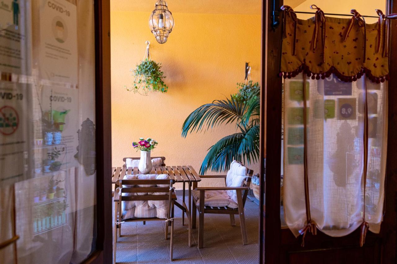 B&B Le Sorelle Сан-Леоне Екстер'єр фото